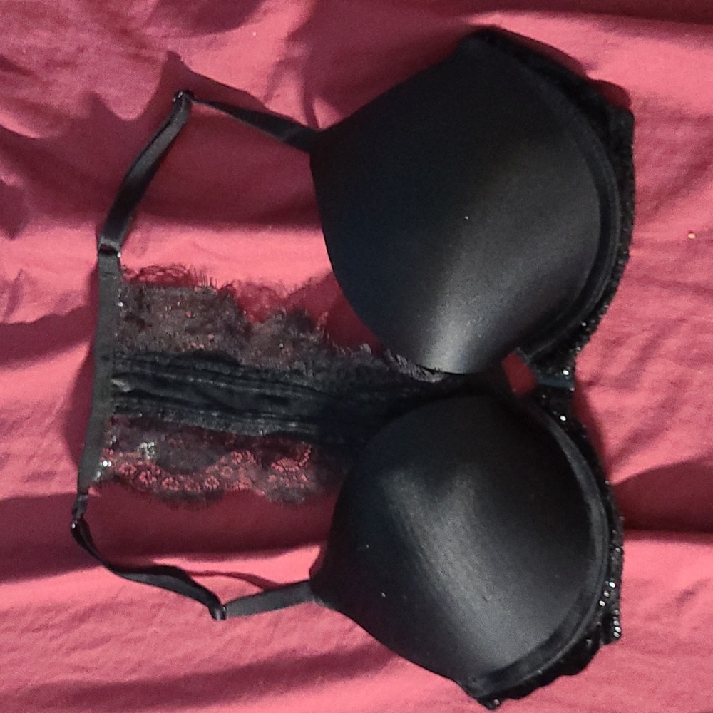 Victoria Secret Bombshell 32A black racerback bra 🖤